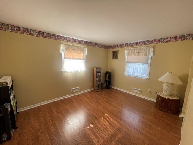 33 Kent Street, Cumberland, RI 02864