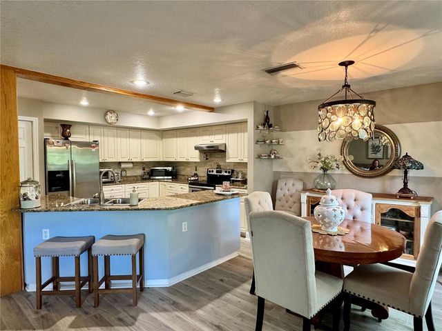 1116 SUNSET POINT ROAD 202, Clearwater, FL 33755