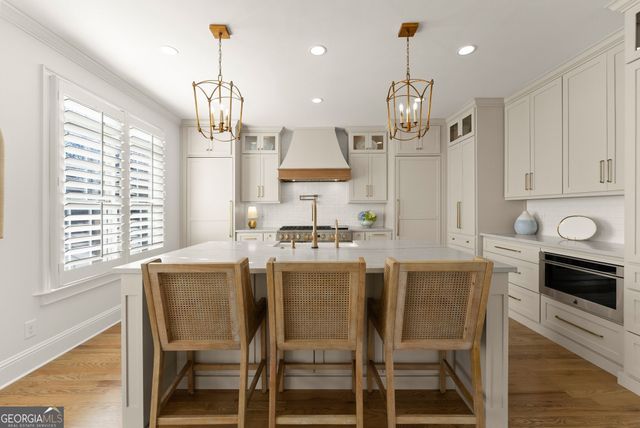 4542 Montclair Circle, Gainesville, GA 30506