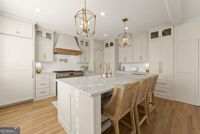 4542 Montclair Circle, Gainesville, GA 30506