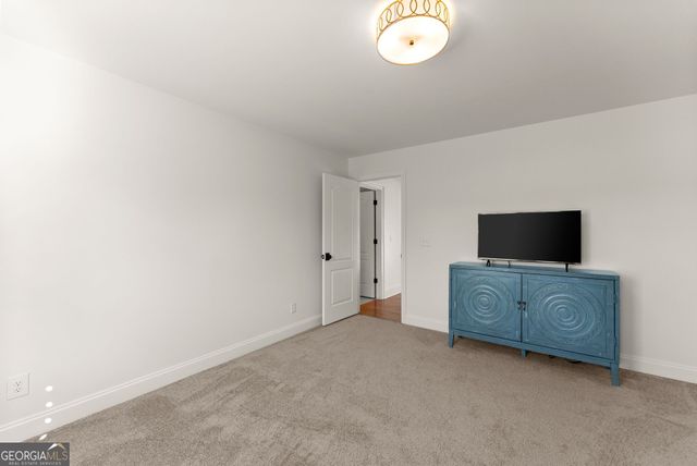 4542 Montclair Circle, Gainesville, GA 30506