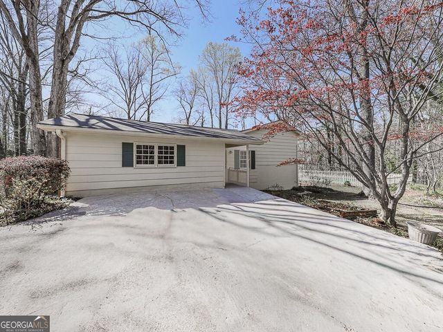 406 Mosby Drive, Acworth, GA 30102