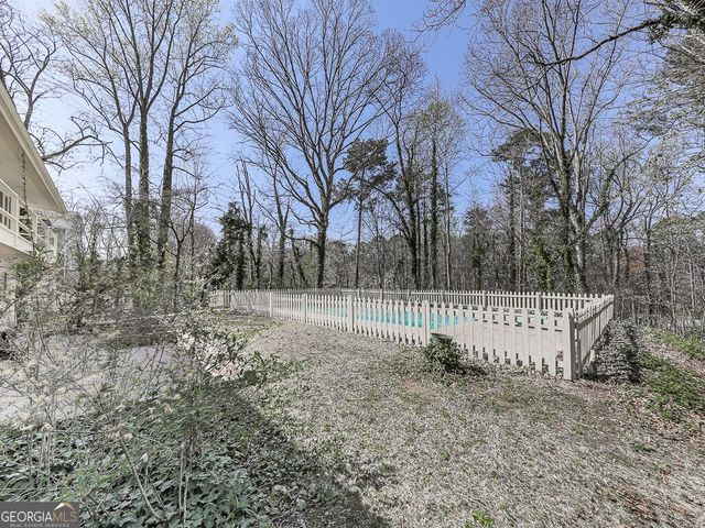 406 Mosby Drive, Acworth, GA 30102