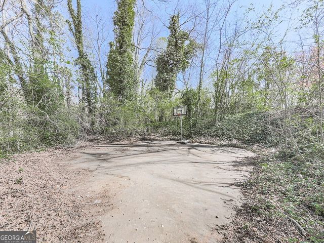 406 Mosby Drive, Acworth, GA 30102