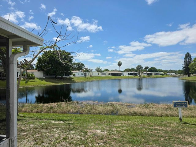 8027 9th Hole Drive, Port St. Lucie, Port St Lucie, FL 34952