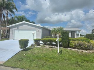 8027 9th Hole Drive, Port St. Lucie, Port St Lucie, FL 34952