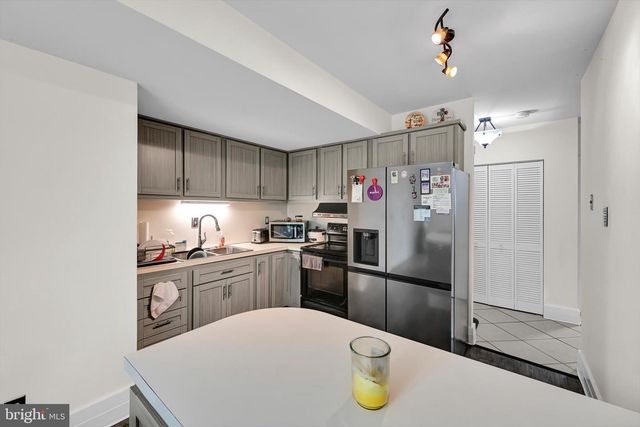 2-B FAIRWAY RD, Reading, PA 19607