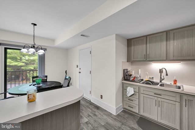 2-B FAIRWAY RD, Reading, PA 19607