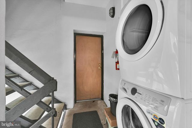 2-B FAIRWAY RD, Reading, PA 19607