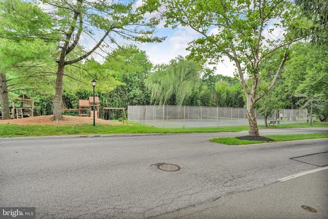 2-B FAIRWAY RD, Reading, PA 19607
