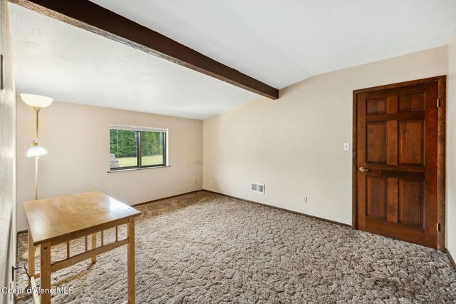 457619 S US-95, Careywood, ID 83809