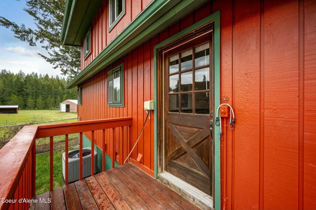 457619 S US-95, Careywood, ID 83809