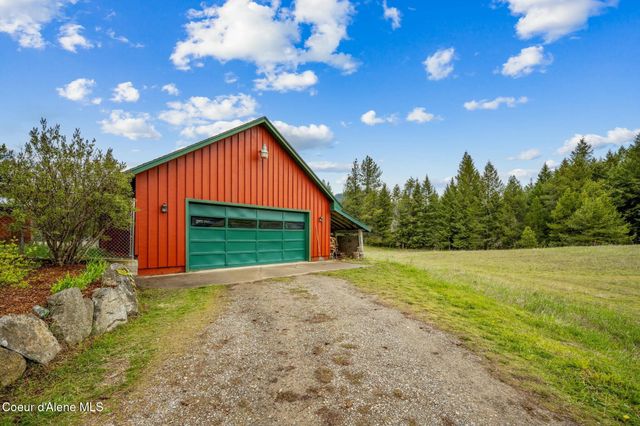 457619 S US-95, Careywood, ID 83809