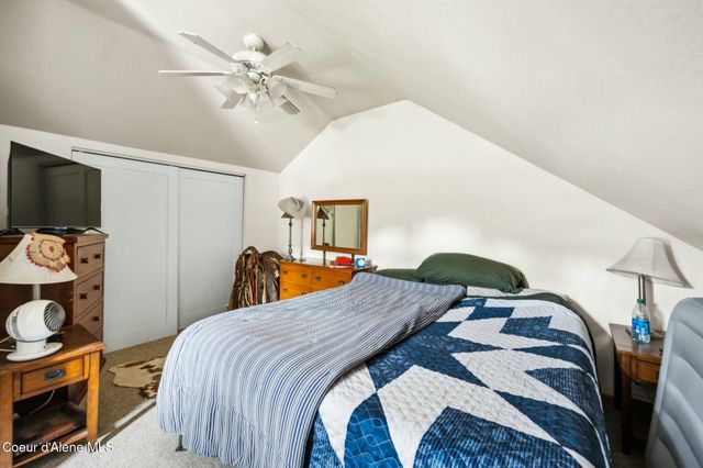 457619 S US-95, Careywood, ID 83809