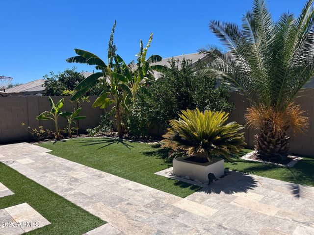 9803 E THORNBUSH Avenue, Mesa, AZ 85212