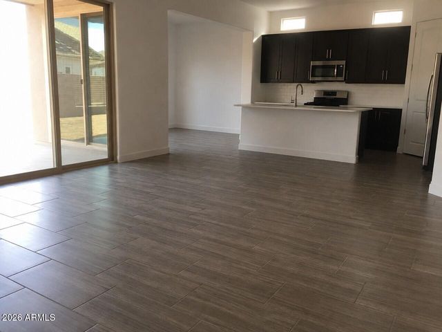 9803 E THORNBUSH Avenue, Mesa, AZ 85212