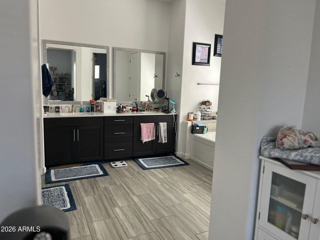 9803 E THORNBUSH Avenue, Mesa, AZ 85212