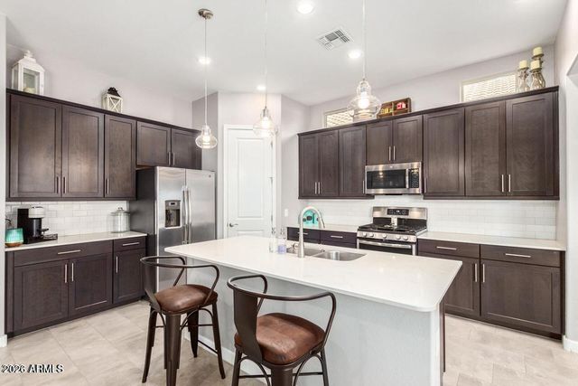 9803 E THORNBUSH Avenue, Mesa, AZ 85212