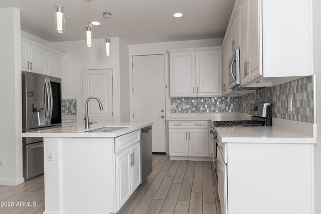 6018 W HARTFORD Court, Glendale, AZ 85308