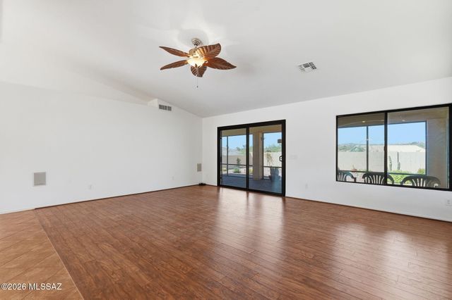 39316 S Sand Crest Drive, Tucson, AZ 85739