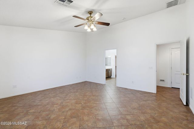 39316 S Sand Crest Drive, Tucson, AZ 85739