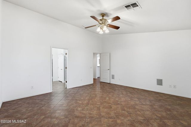 39316 S Sand Crest Drive, Tucson, AZ 85739
