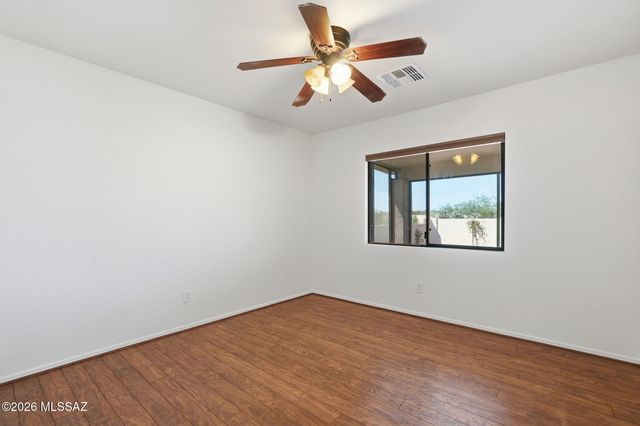 39316 S Sand Crest Drive, Tucson, AZ 85739