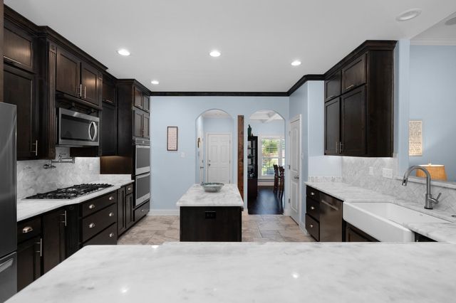 178 E CHERRYBARK DR, Atoka, TN 38004