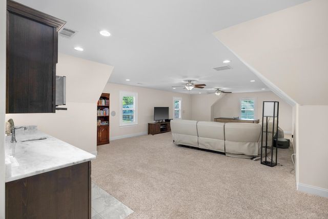 178 E CHERRYBARK DR, Atoka, TN 38004