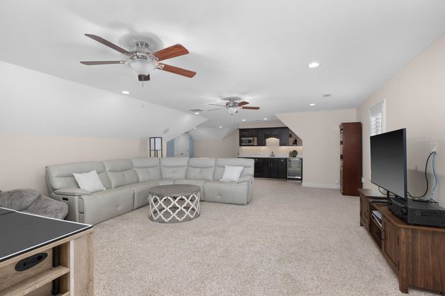 178 E CHERRYBARK DR, Atoka, TN 38004