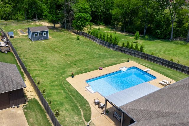 178 E CHERRYBARK DR, Atoka, TN 38004