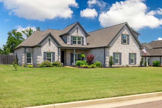 178 E CHERRYBARK DR, Atoka, TN 38004