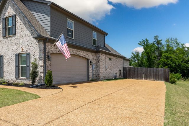 178 E CHERRYBARK DR, Atoka, TN 38004