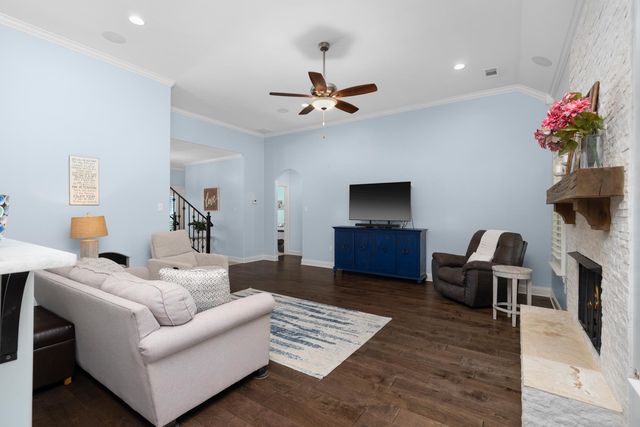 178 E CHERRYBARK DR, Atoka, TN 38004