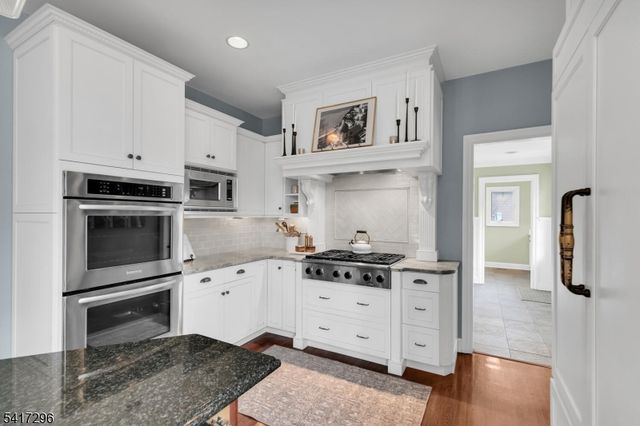 92 Shannon Hill Rd, Bernards Twp., NJ 07920