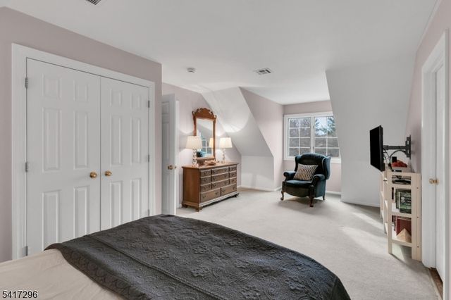 92 Shannon Hill Rd, Bernards Twp., NJ 07920