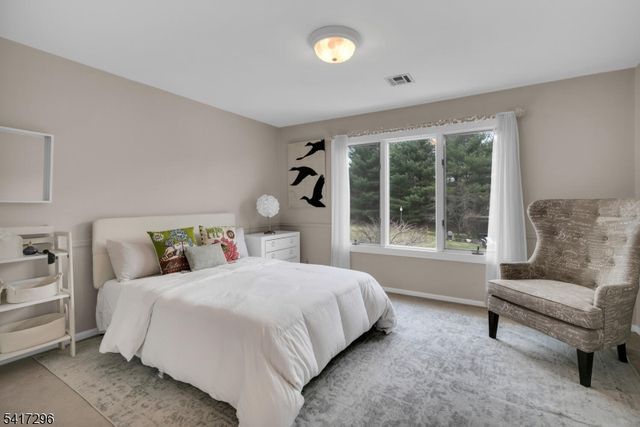 92 Shannon Hill Rd, Bernards Twp., NJ 07920