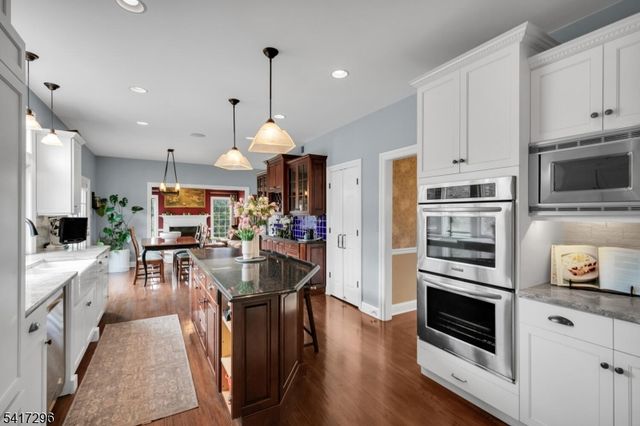 92 Shannon Hill Rd, Bernards Twp., NJ 07920