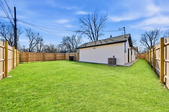6640 W 24th Avenue, Gary, IN 46406
