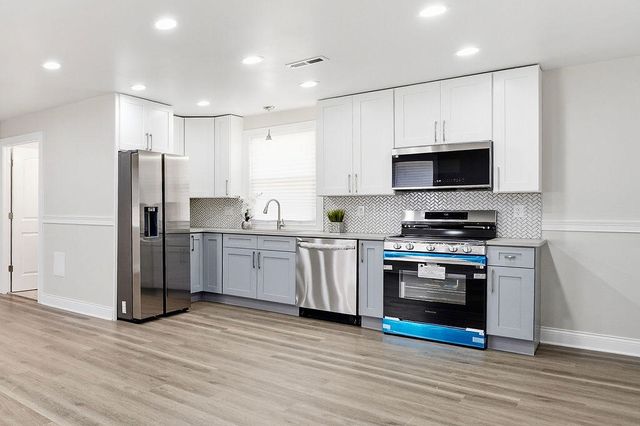 6640 W 24th Avenue, Gary, IN 46406