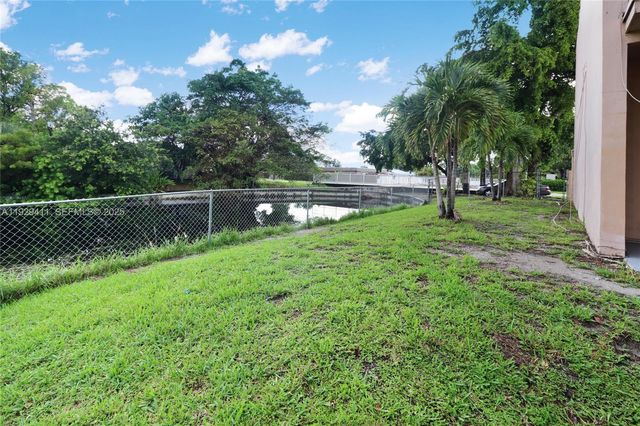 6352 Boulevard Of Champions 1, North Lauderdale, FL 33068