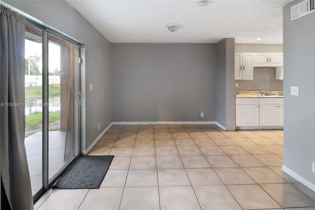 6352 Boulevard Of Champions 1, North Lauderdale, FL 33068