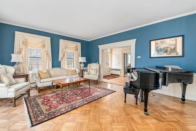 8 Washington Street, Sherborn, MA 01770