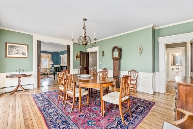 8 Washington Street, Sherborn, MA 01770