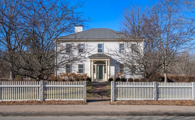8 Washington Street, Sherborn, MA 01770