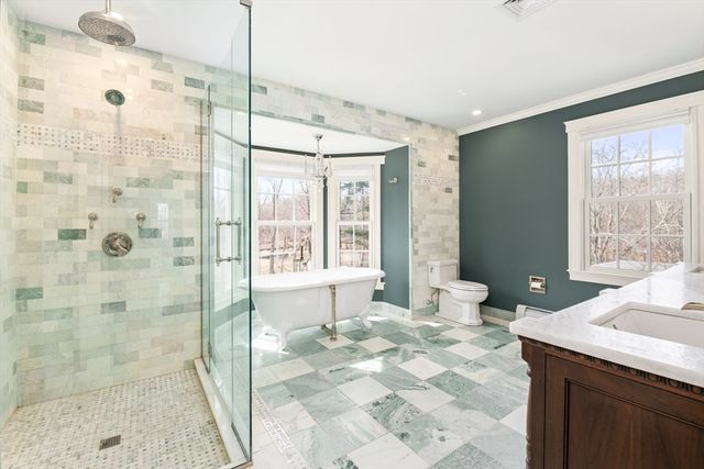 8 Washington Street, Sherborn, MA 01770