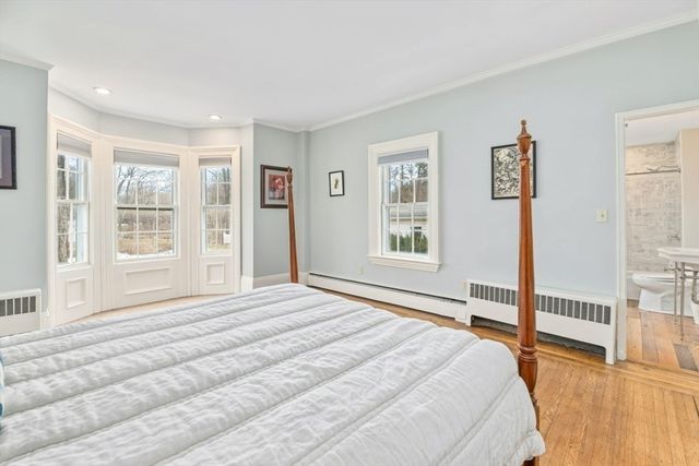 8 Washington Street, Sherborn, MA 01770