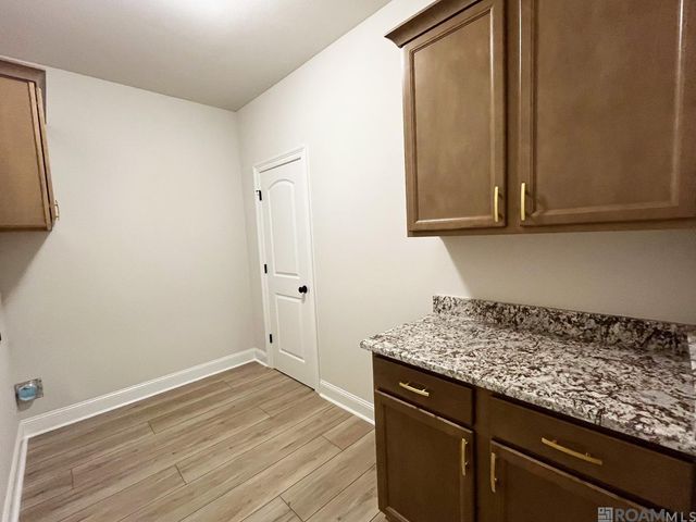 1532 Cavalry Ave, Zachary, LA 70791