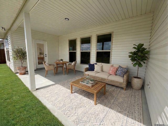 1532 Cavalry Ave, Zachary, LA 70791