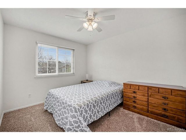 9308 Wolfe Dr, Highlands Ranch, CO 80129